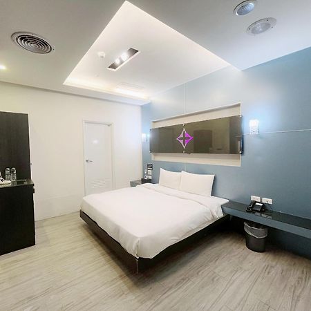 Walker Hotel - Sanchong Taipei Eksteriør billede