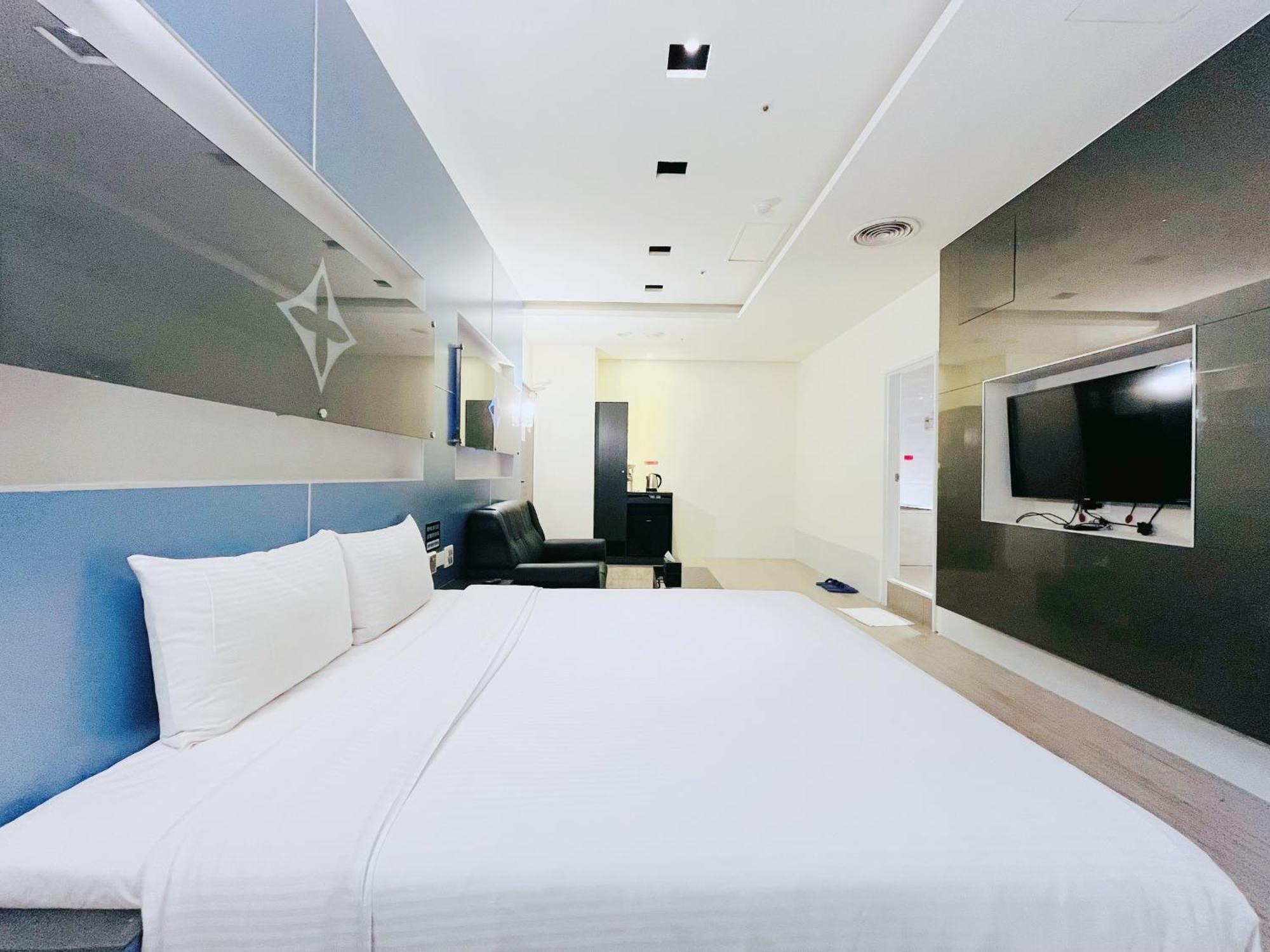 Walker Hotel - Sanchong Taipei Eksteriør billede