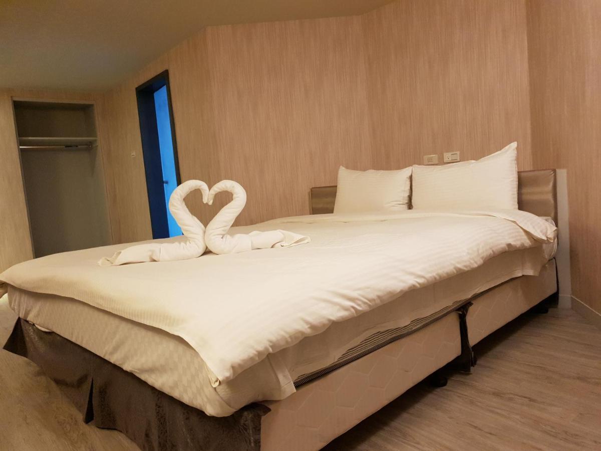 Walker Hotel - Sanchong Taipei Eksteriør billede